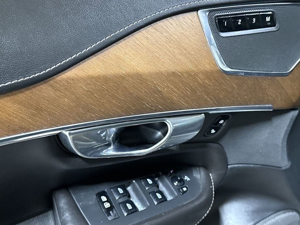 2017 Volvo XC90 Inscription