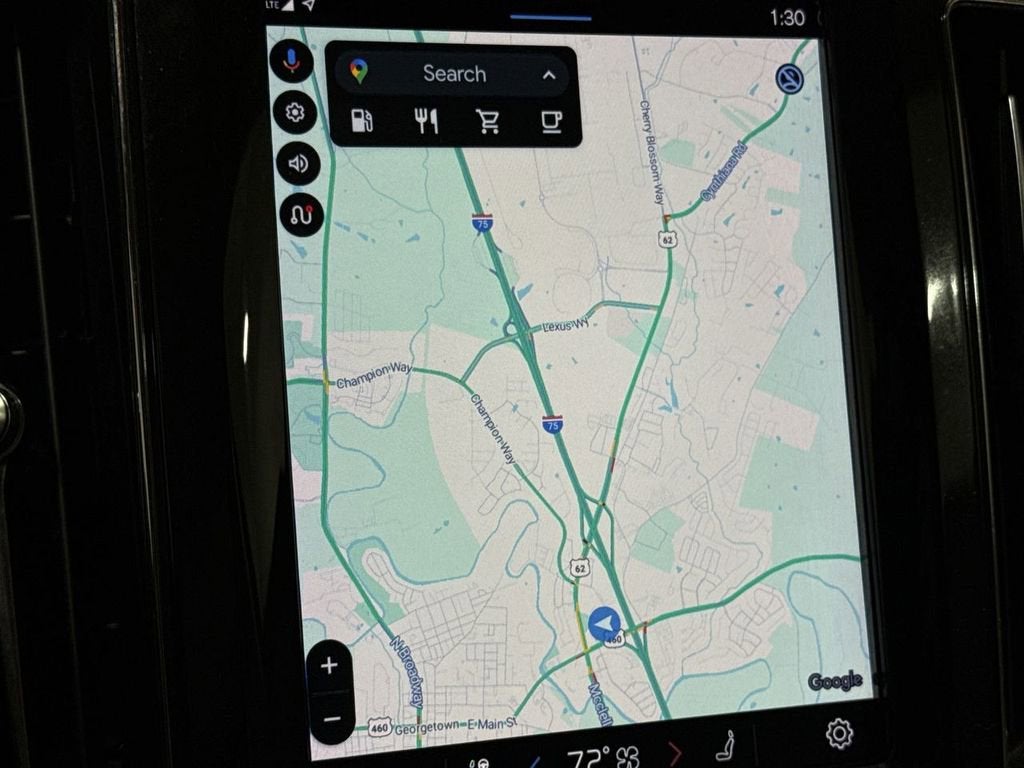 2022 Volvo XC60 Momentum