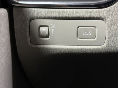 2022 Volvo XC60 Momentum