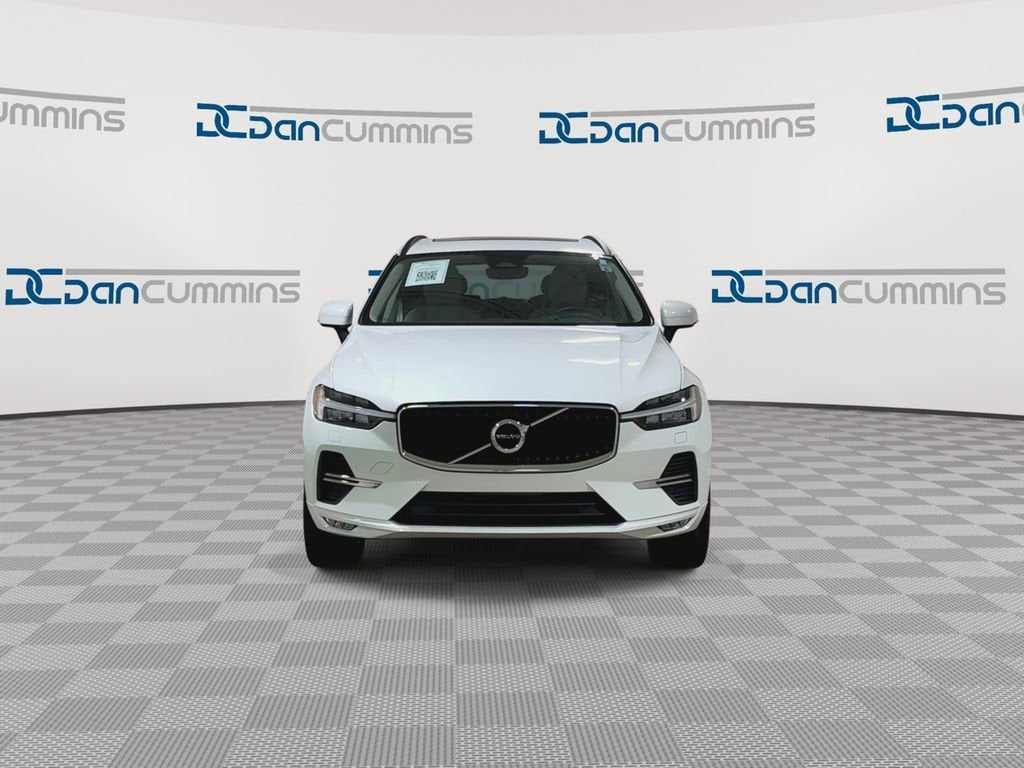 2022 Volvo XC60 Momentum