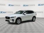 2022 Volvo XC60 Momentum