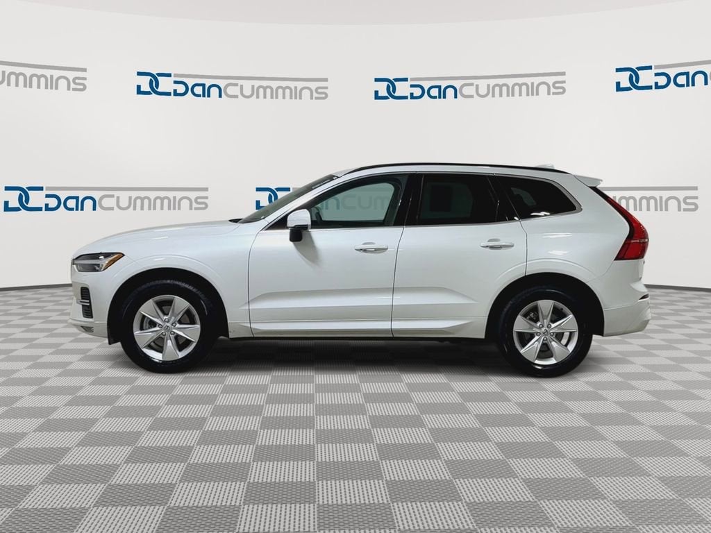 2022 Volvo XC60 Momentum