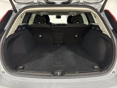 2025 Volvo V60 Cross Country Plus