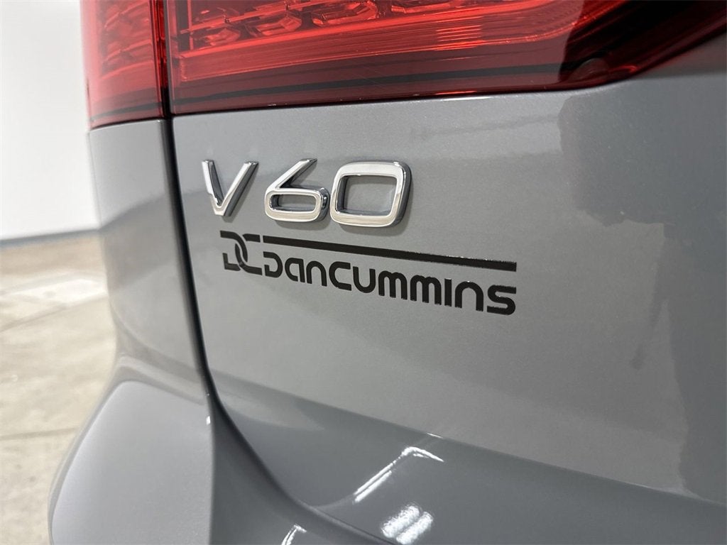 2025 Volvo V60 Cross Country Plus