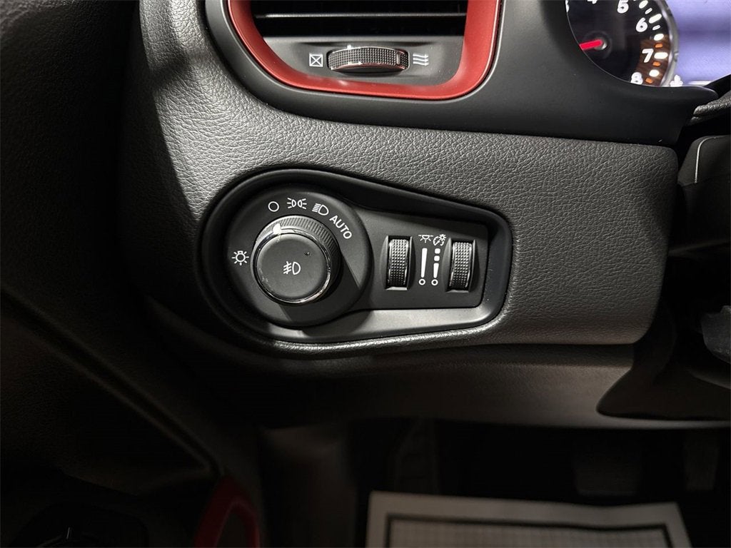 2023 Jeep Renegade Trailhawk