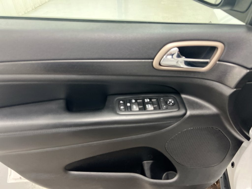 2017 Jeep Grand Cherokee Laredo
