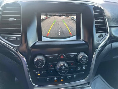 2020 Jeep Grand Cherokee Laredo
