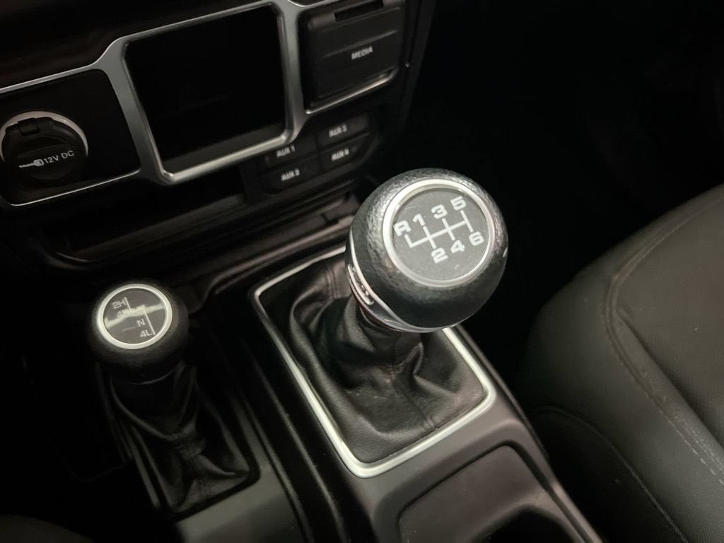 2021 Jeep Gladiator Sport