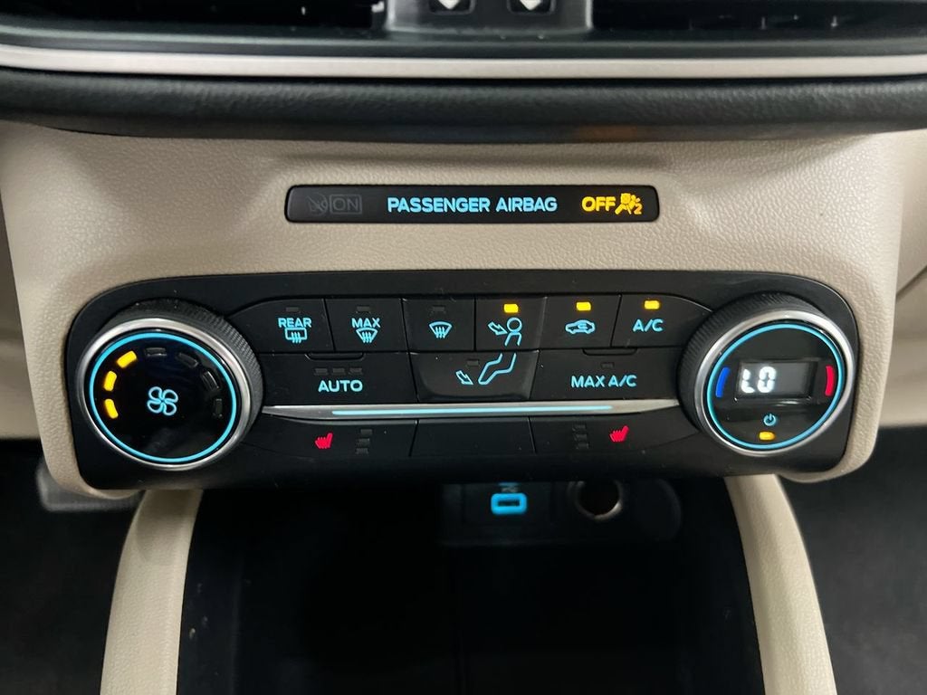 2020 Ford Escape SE
