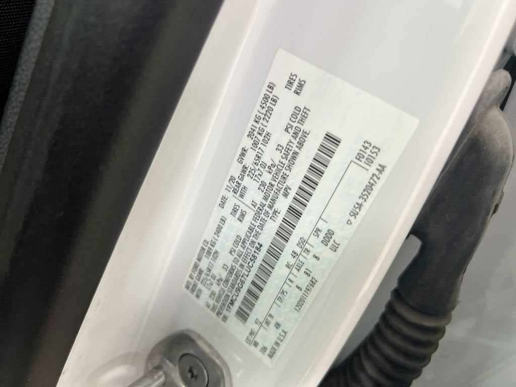 2020 Ford Escape SE