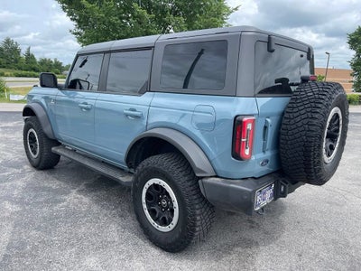 2023 Ford Bronco Base