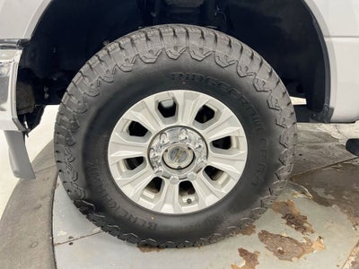 2022 Ford Super Duty F-250 SRW XL