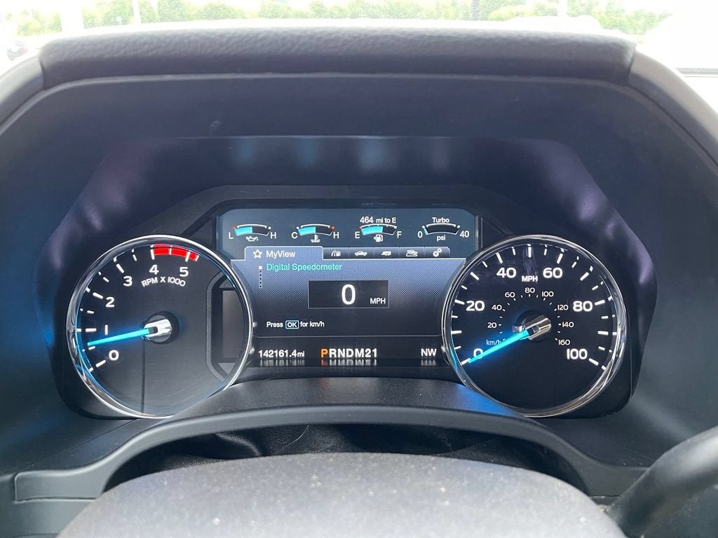 2017 Ford Super Duty F-350 DRW Lariat