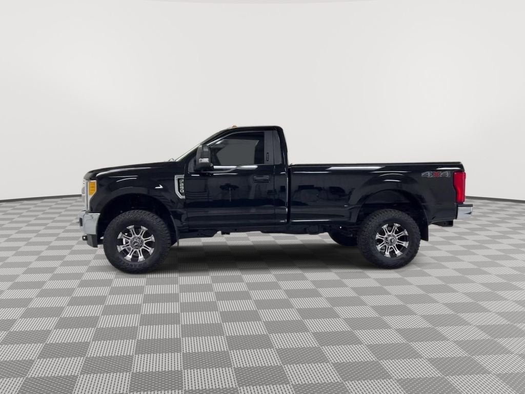 2017 Ford Super Duty F-250 SRW XLT