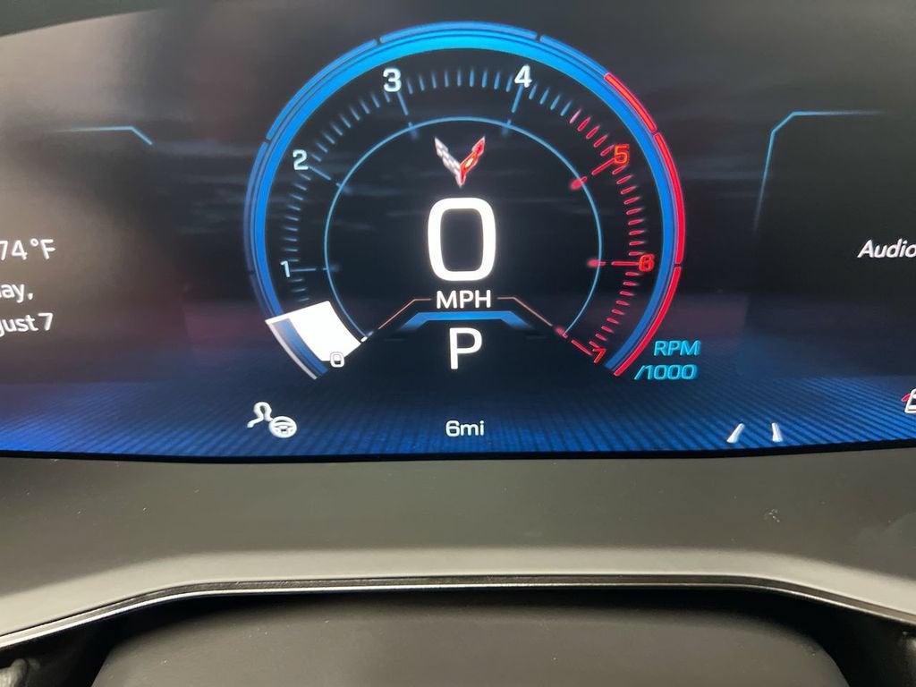 2027 Chevrolet Corvette 2LT - Photo 13