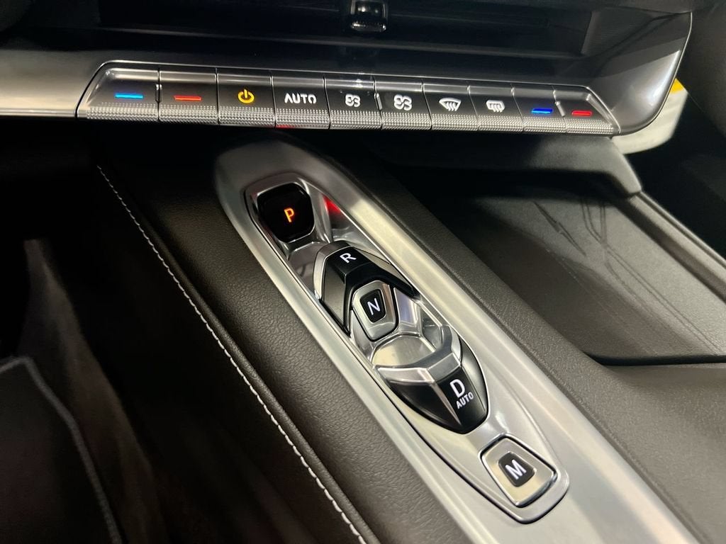 2027 Chevrolet Corvette 2LT - Photo 18