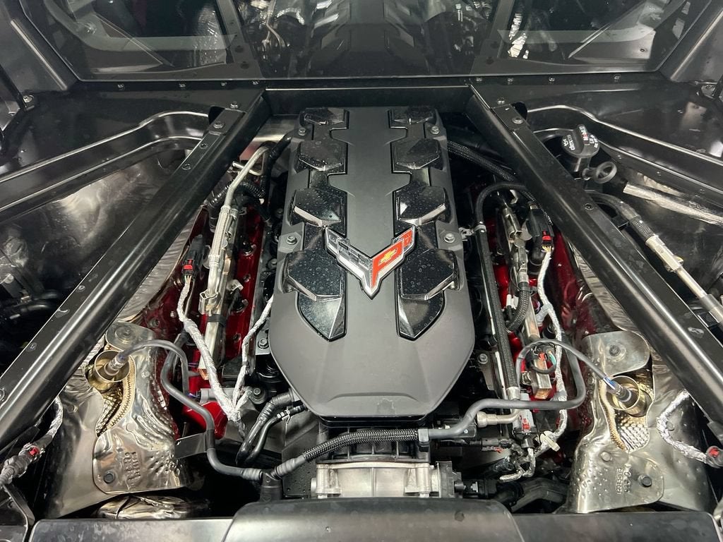 2027 Chevrolet Corvette 2LT - Photo 24