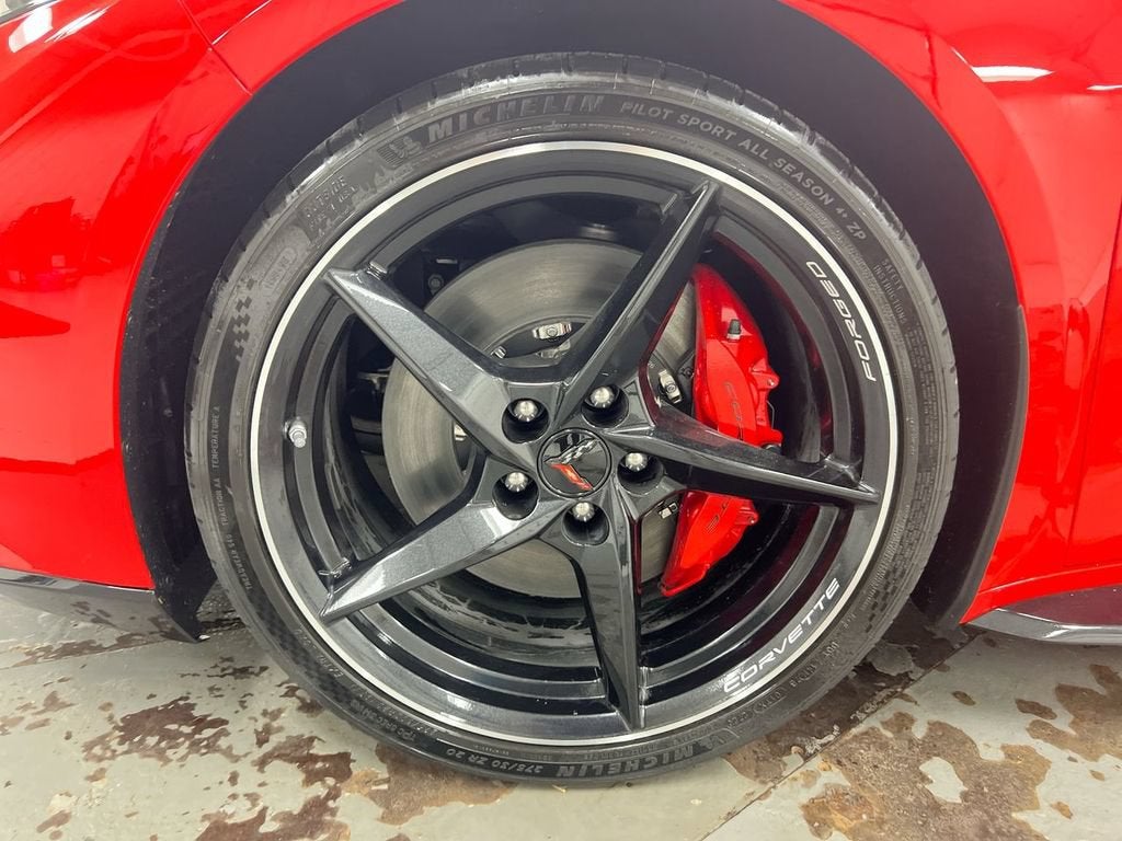 2027 Chevrolet Corvette 2LT - Photo 26