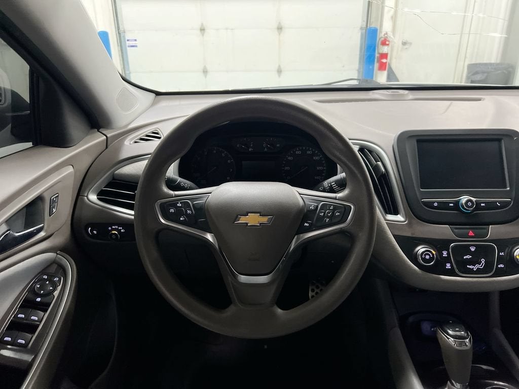 2017 Chevrolet Malibu LS