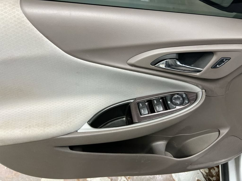 2017 Chevrolet Malibu LS