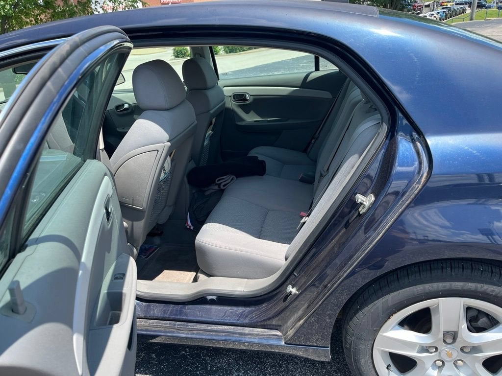 2009 Chevrolet Malibu LS w/1LS