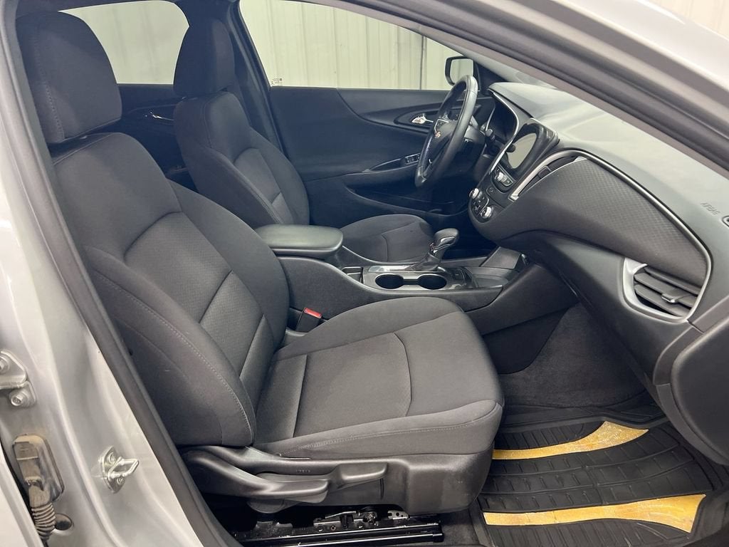 2021 Chevrolet Malibu RS