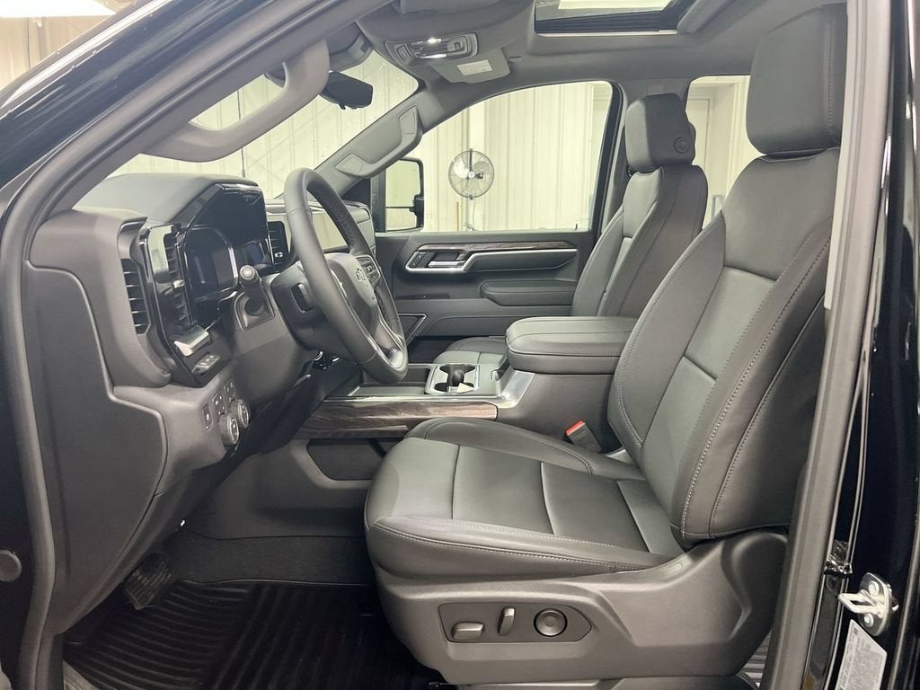 2026 Chevrolet Silverado 2500 HD LTZ - Photo 21
