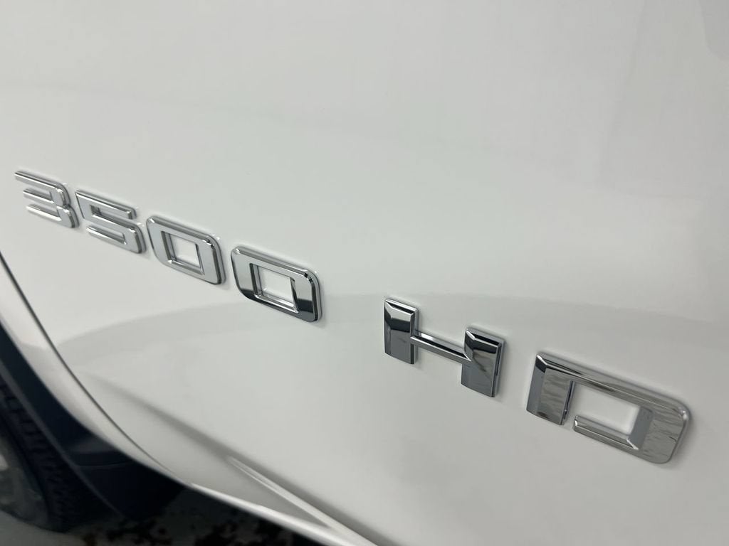 2026 Chevrolet Silverado 3500 HD WT DRW