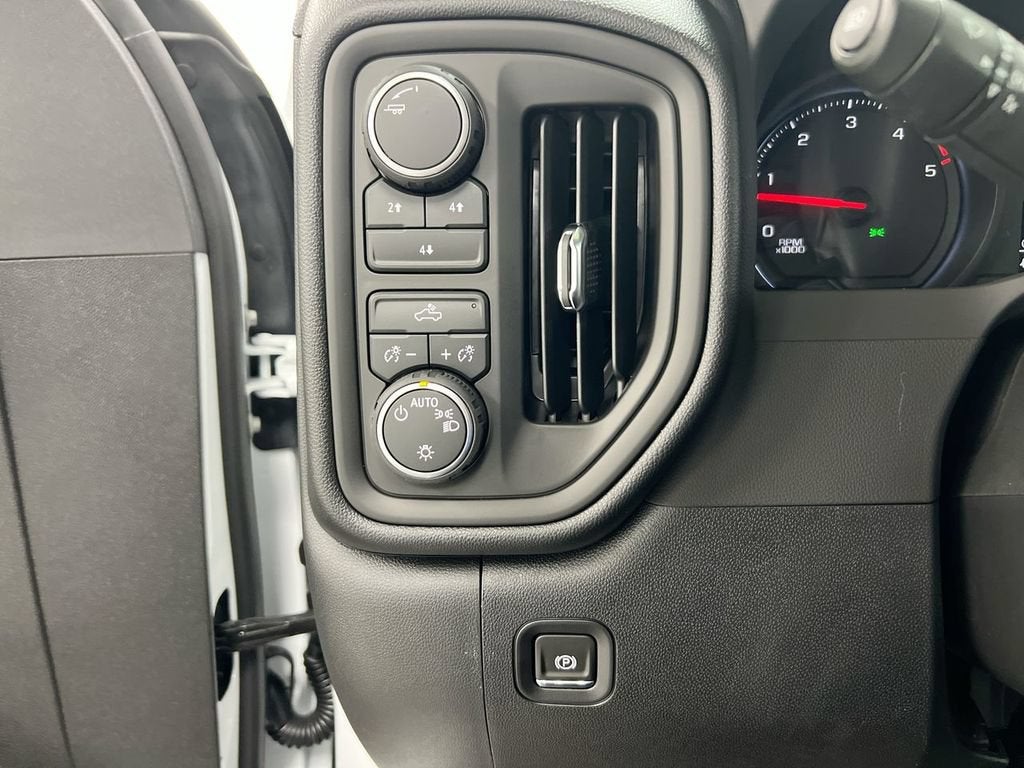 2026 Chevrolet Silverado 3500 HD WT DRW