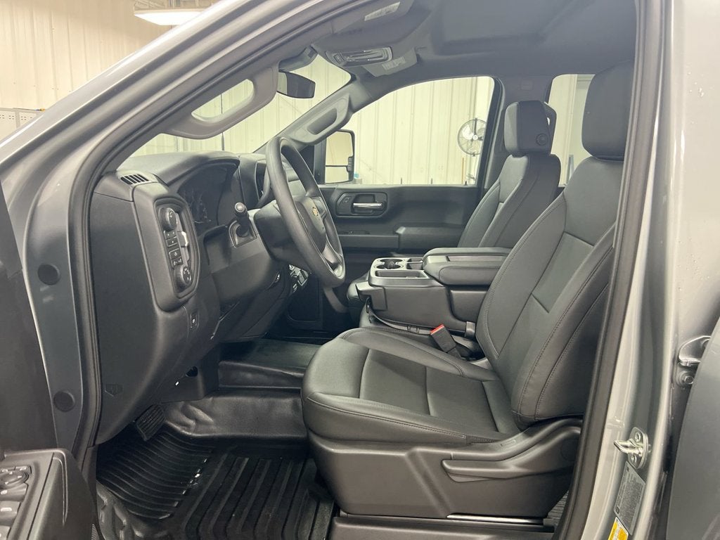 2026 Chevrolet Silverado 3500 HD WT DRW