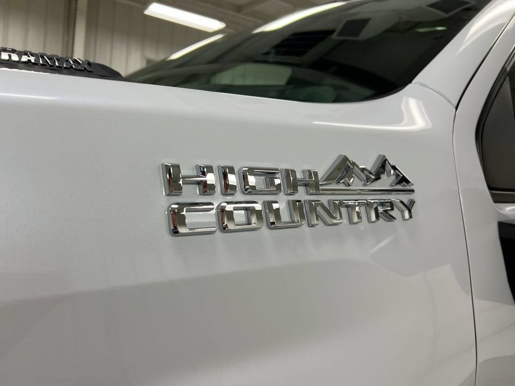 2026 Chevrolet Silverado 3500 HD High Country DRW