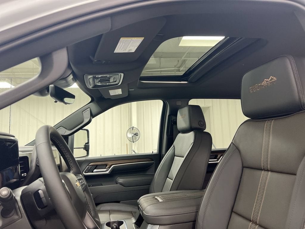 2026 Chevrolet Silverado 3500 HD High Country DRW