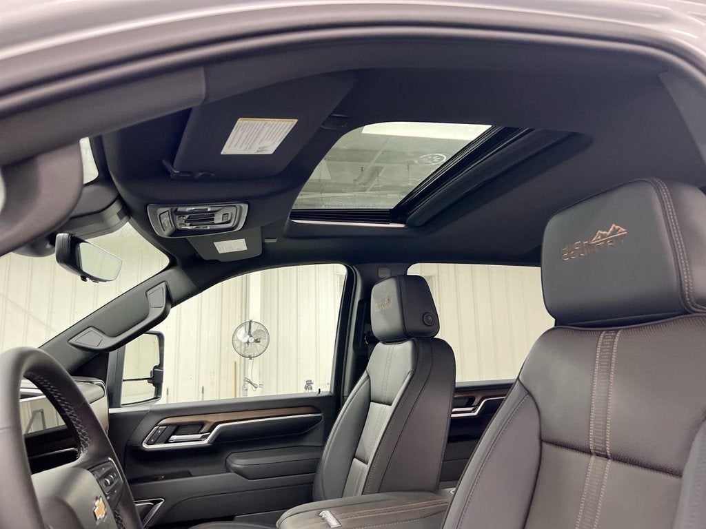 2026 Chevrolet Silverado 3500 HD High Country DRW