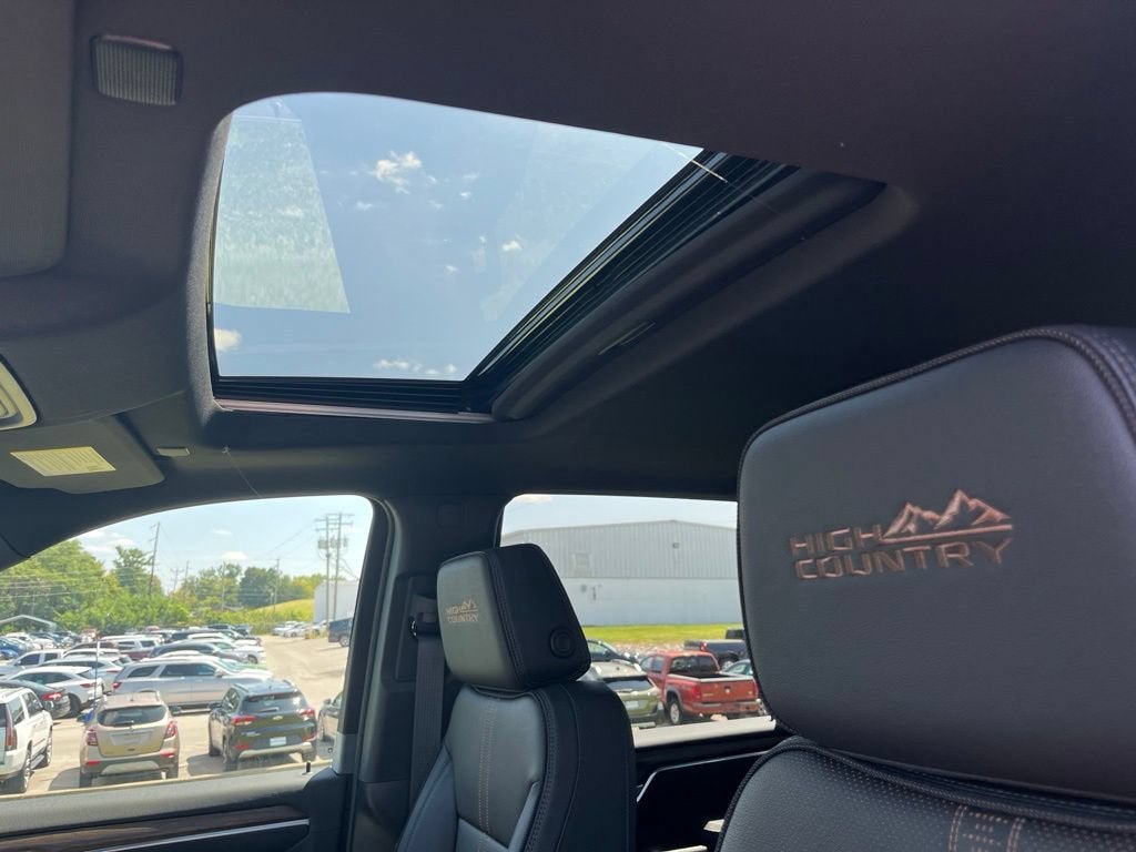 2026 Chevrolet Silverado 3500 HD High Country DRW