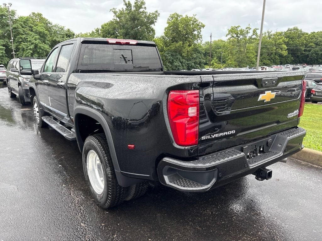 2026 Chevrolet Silverado 3500 HD High Country DRW