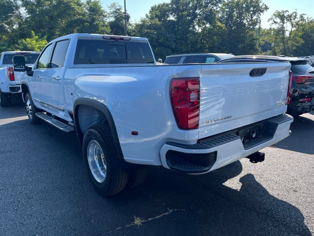 2026 Chevrolet Silverado 3500 HD High Country DRW