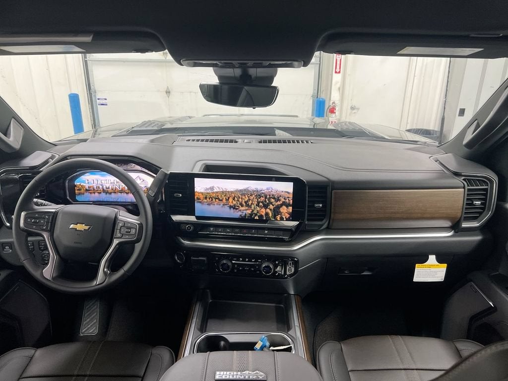 2026 Chevrolet Silverado 3500 HD High Country DRW