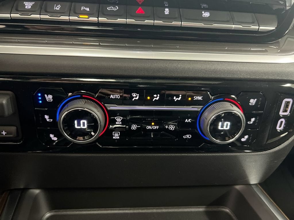 2026 Chevrolet Silverado 3500 HD High Country DRW