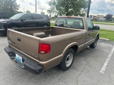 2003 Chevrolet S10 Base