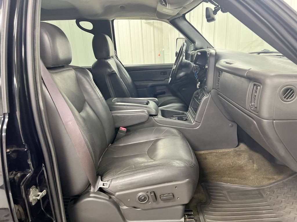 2004 Chevrolet Silverado 2500 HD LT
