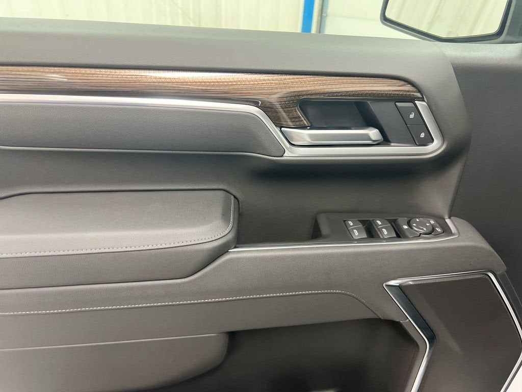 2026 Chevrolet Silverado 1500 LT - Photo 21