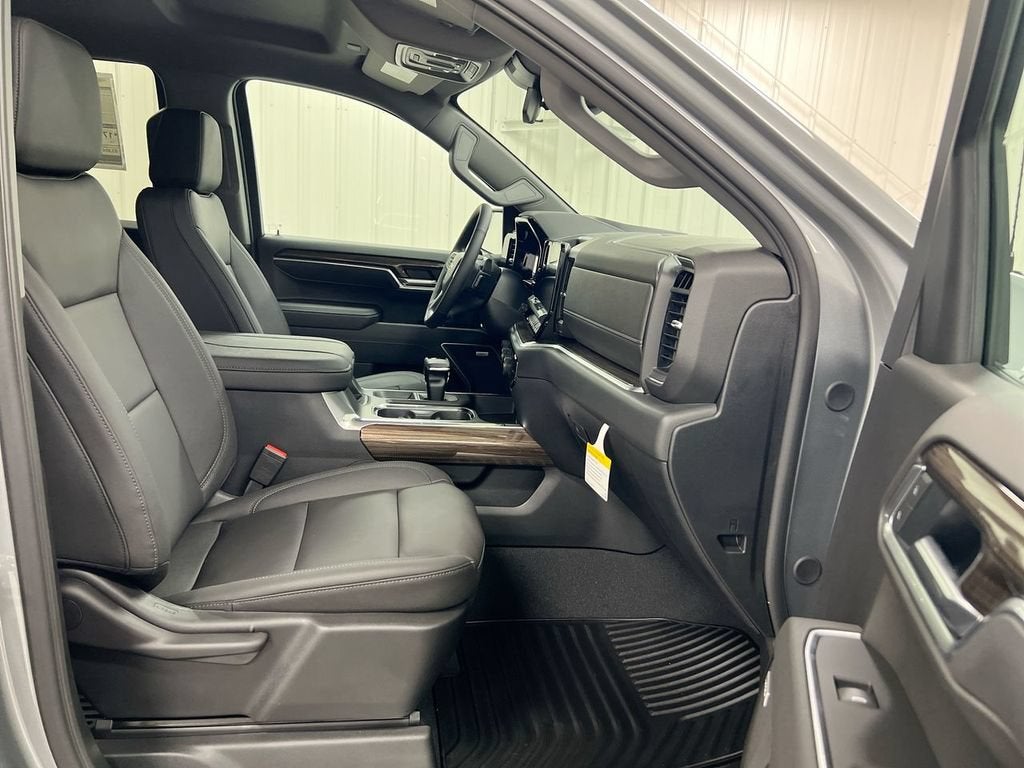 2026 Chevrolet Silverado 1500 RST - Photo 22