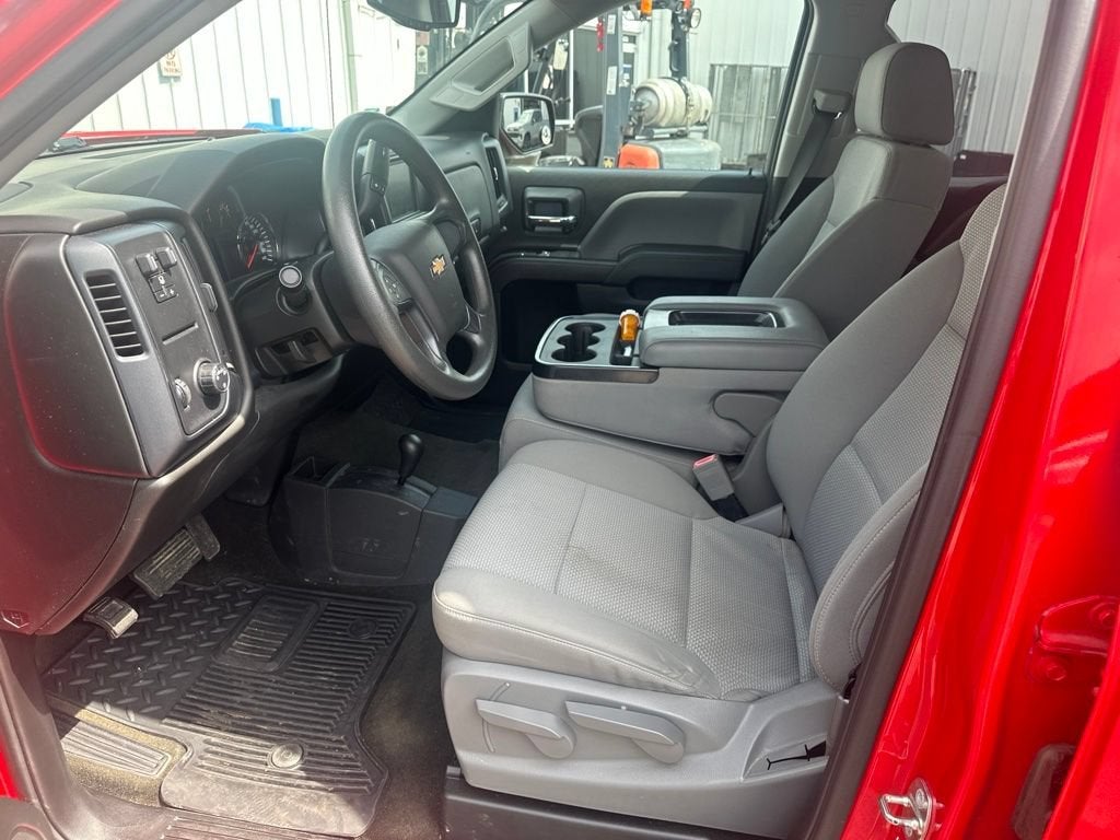 2018 Chevrolet Silverado 1500 Custom