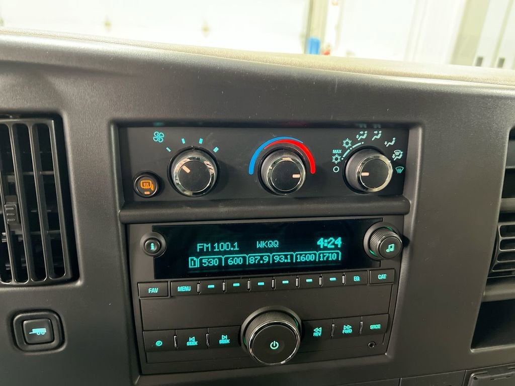 2026 Chevrolet Express Cargo WT