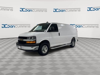 2025 Chevrolet Express Cargo WT