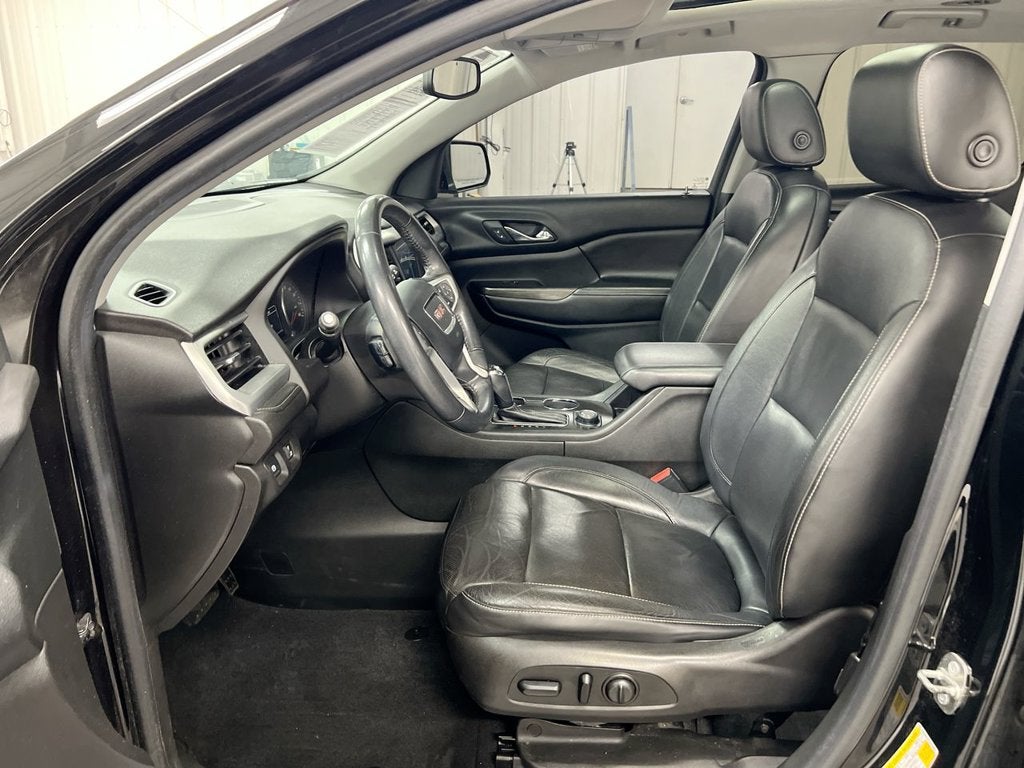 2017 GMC Acadia SLT
