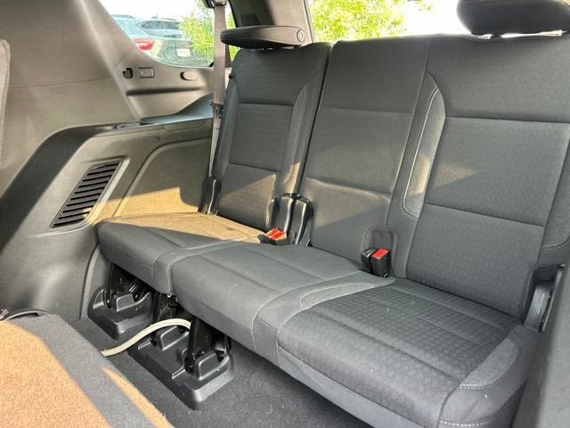 2022 GMC Yukon SLE