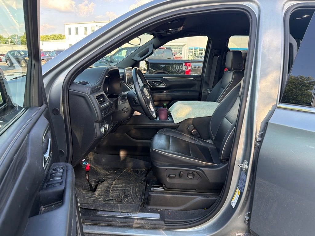 2024 GMC Yukon SLT