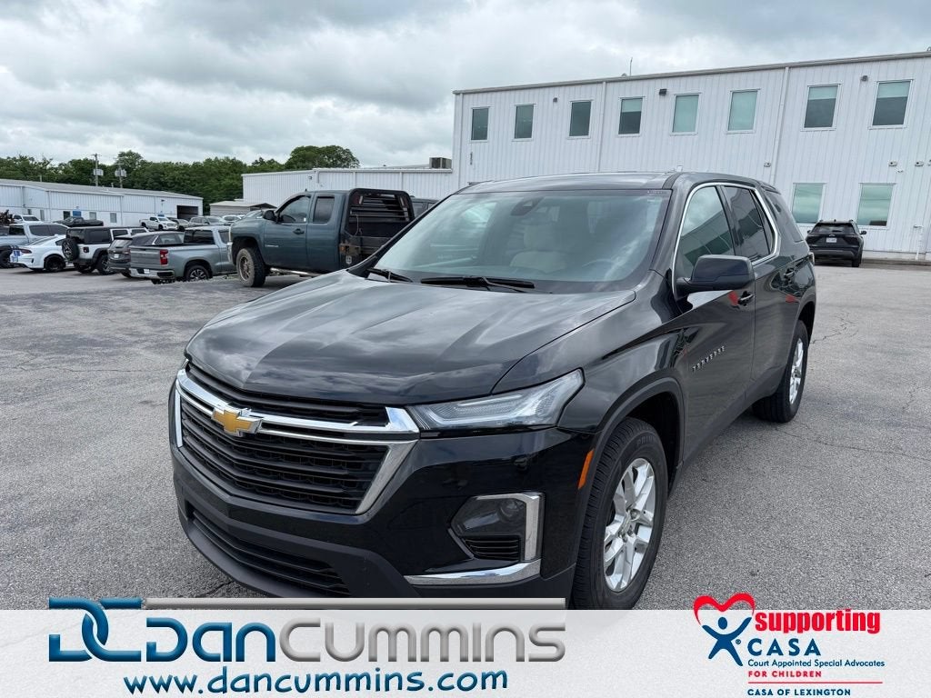 2023 Chevrolet Traverse LS