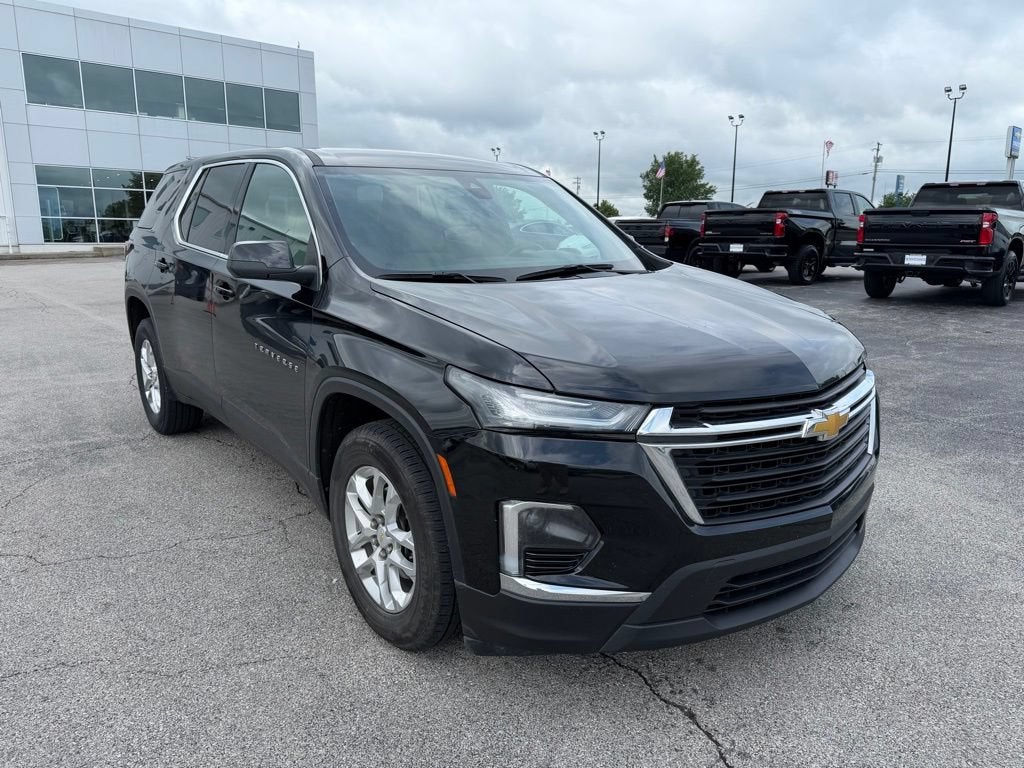 2023 Chevrolet Traverse LS